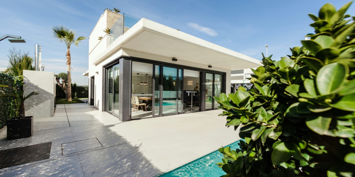 Real Estate Listings slideshow